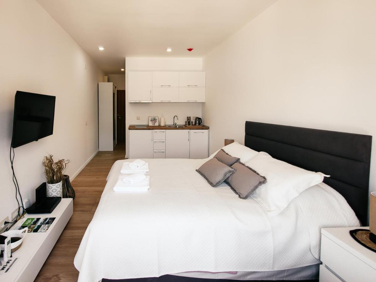 Brand New Studio With Panorama View Kotor Extérieur photo